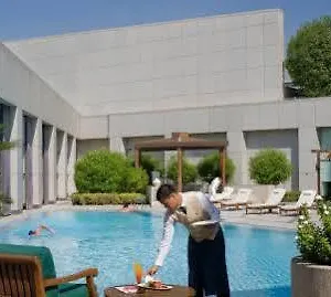 Hotel Four Seasons At Kingdom Center